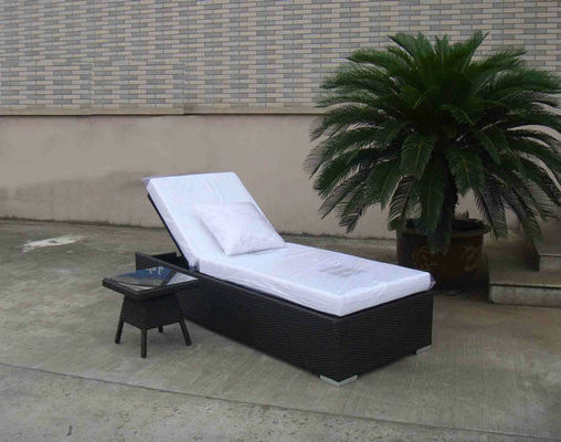Outdoor Folding Chaise Lounge , Rattan Wicker Beach Sunlounger
