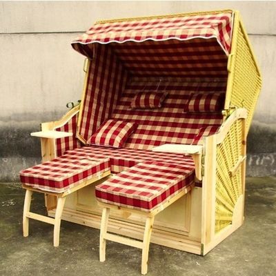 Wood And Resin Wicker Luxury Roofed Wicker Beach Chair & Strandkorb