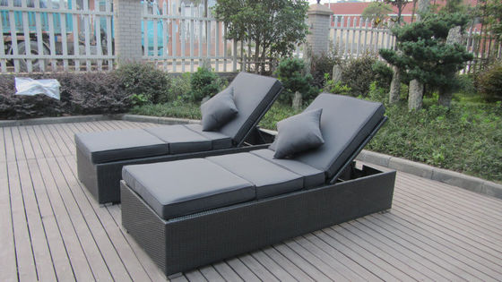 Contemporary Rattan Sun Lounger , Outdoor Beach Lounge Chair Set